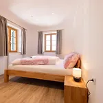 Schloegler's Apartmenthaus Apartment *