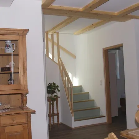 Schloegler's Apartmenthaus *